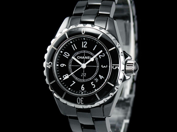 香奈兒女錶 CHANEL J12系列 H0682 石英機芯 精密陶瓷 33mm 黑陶瓷腕錶  單向旋轉錶圈